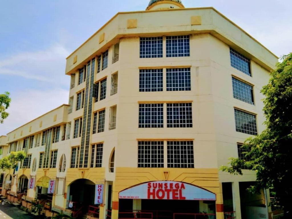 Sun Sega Hotel Perai Exterior photo